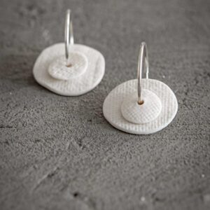 Orecchini porcellana bianca e argento